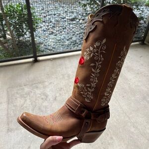 Brown Embroidered Cowboy Boots